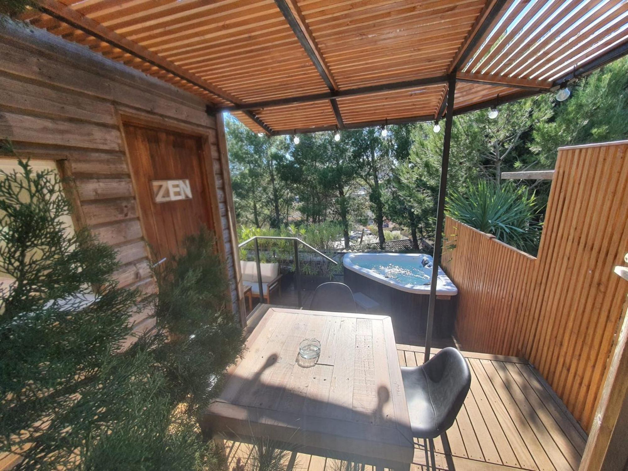 הוילה נרבון Les Jardins De L'Oustal מראה חיצוני תמונה